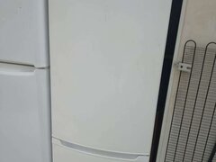 Frigider Arctic, combina frigorifica functionale